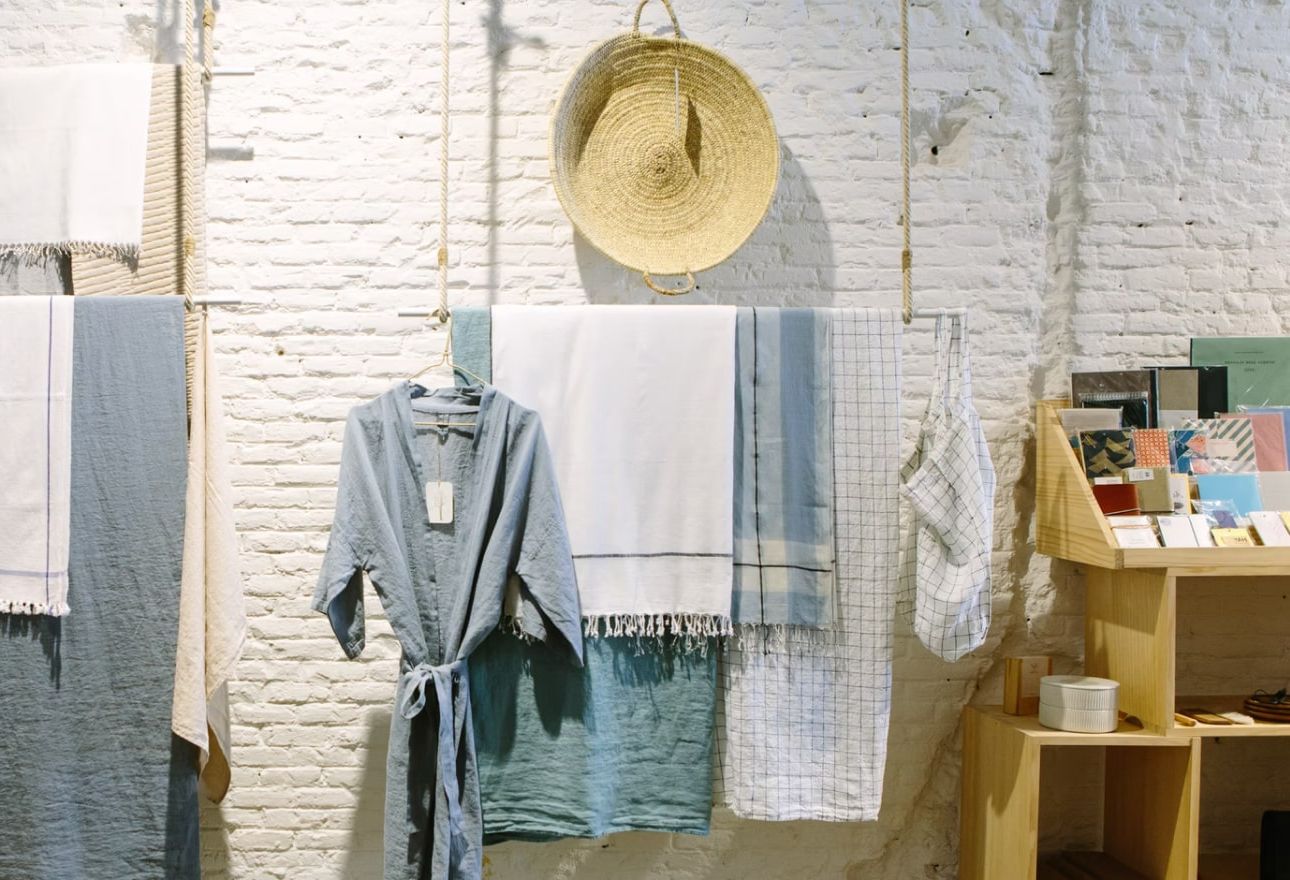 store-img